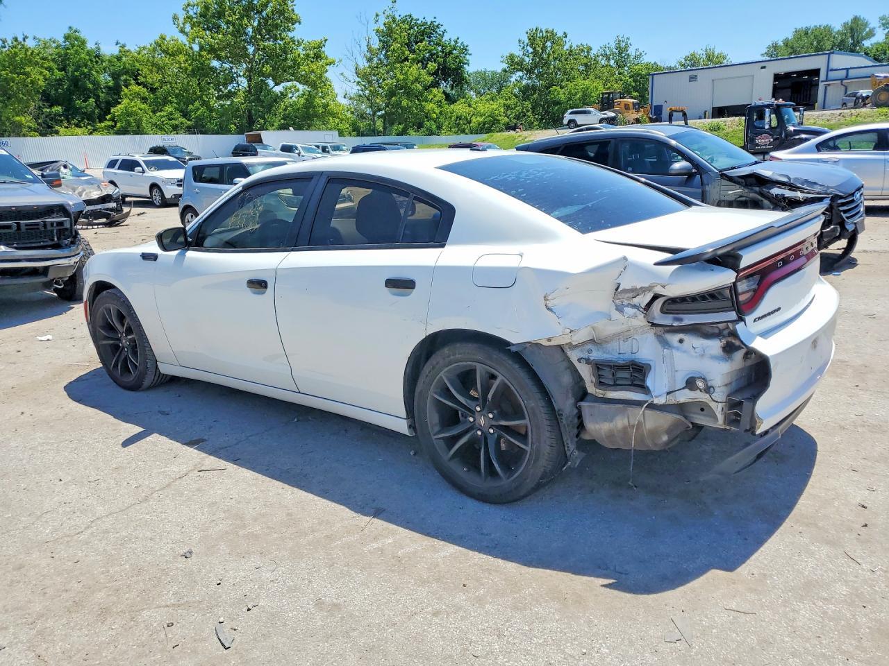 2017 Dodge Charger Se Rwd - Фото 2