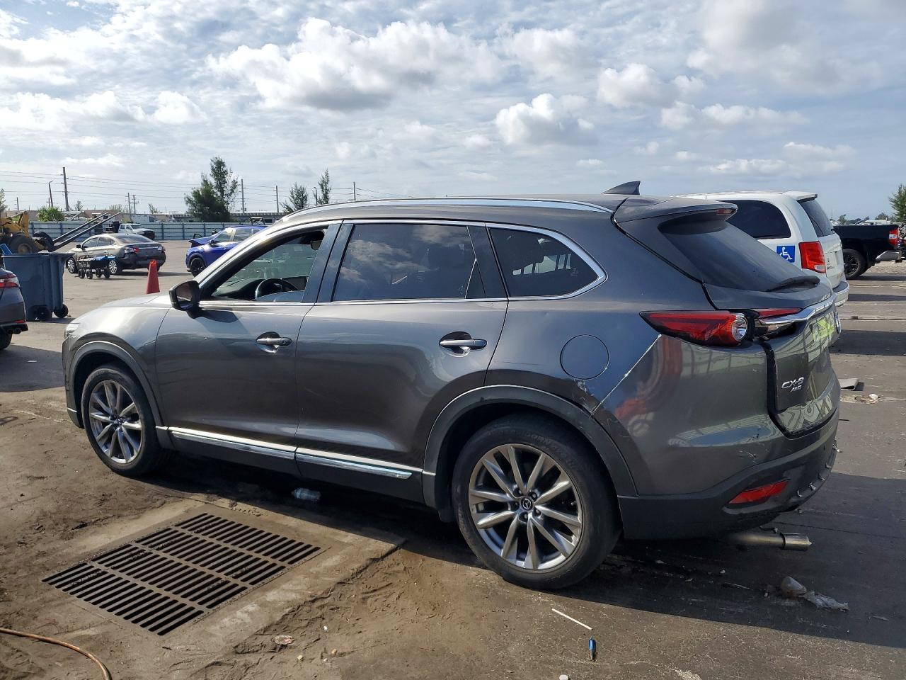 2019 Mazda Cx-9 Grand Touring - Image 2