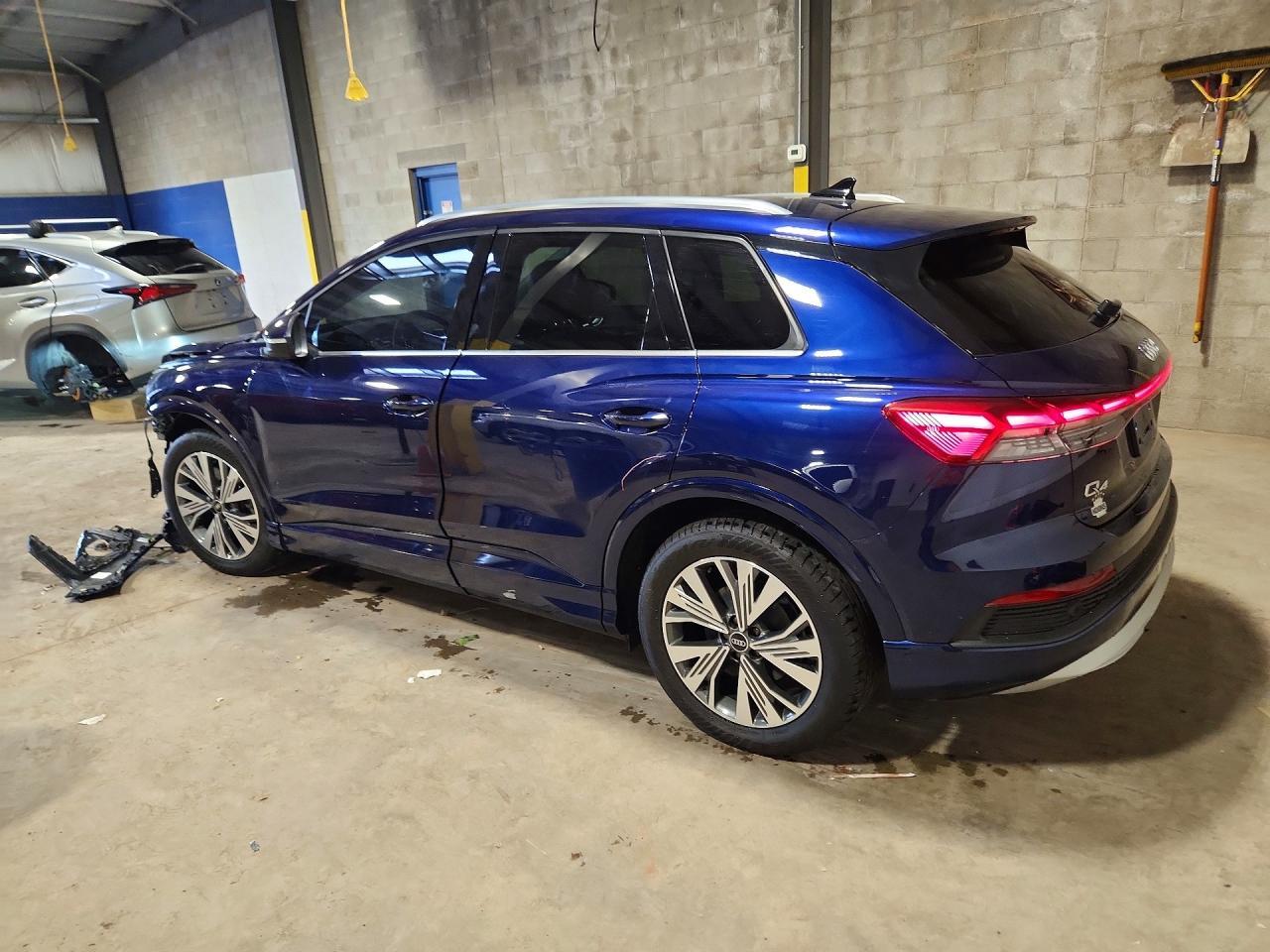 2023 Audi Q4 E-Tron Premium Plus - Фото 2