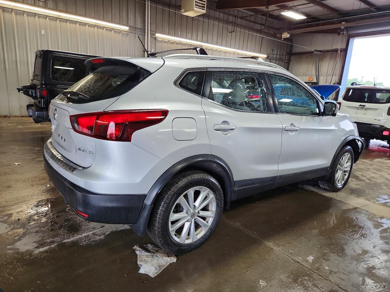 2018 Nissan Rogue Sport Sv - Фото 3