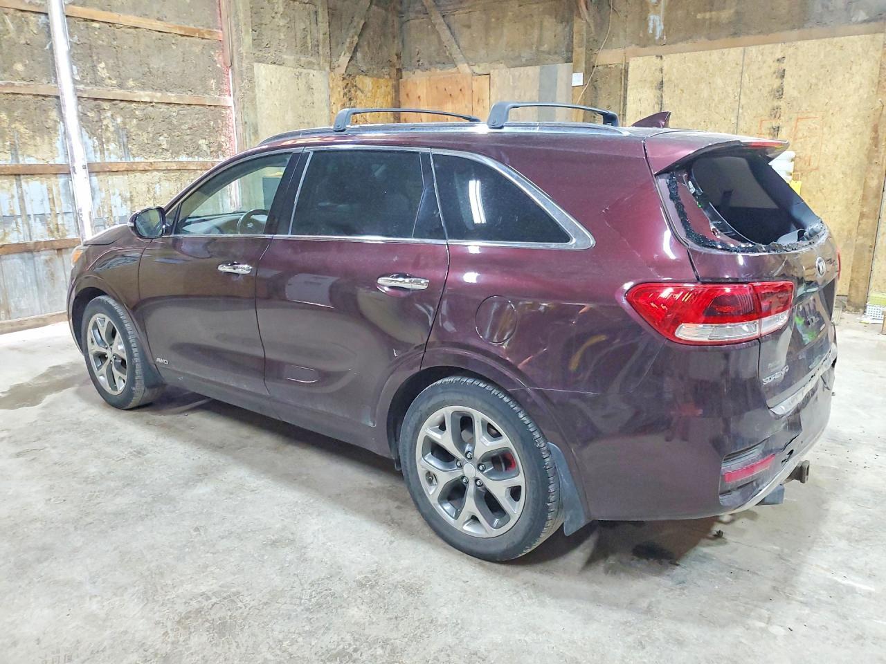 2016 Kia Sorento - Фото 2