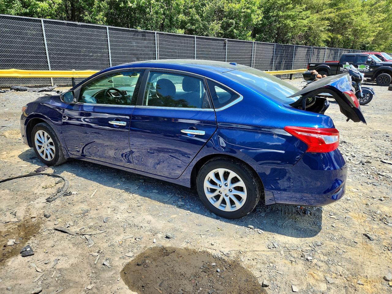 2019 Nissan Sentra Sv - Фото 2