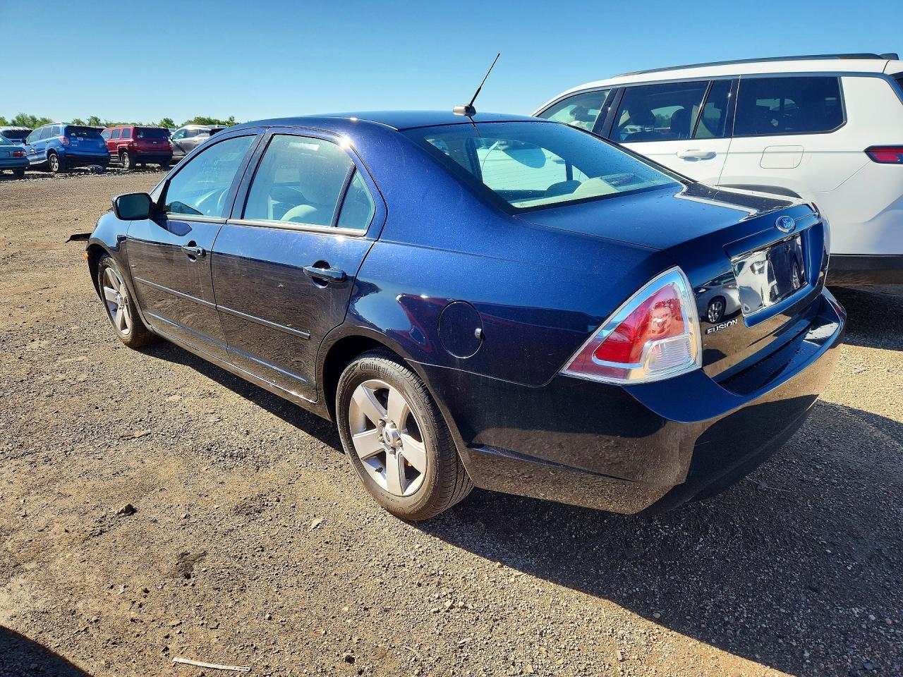 2009 Ford Fusion Se - Фото 2