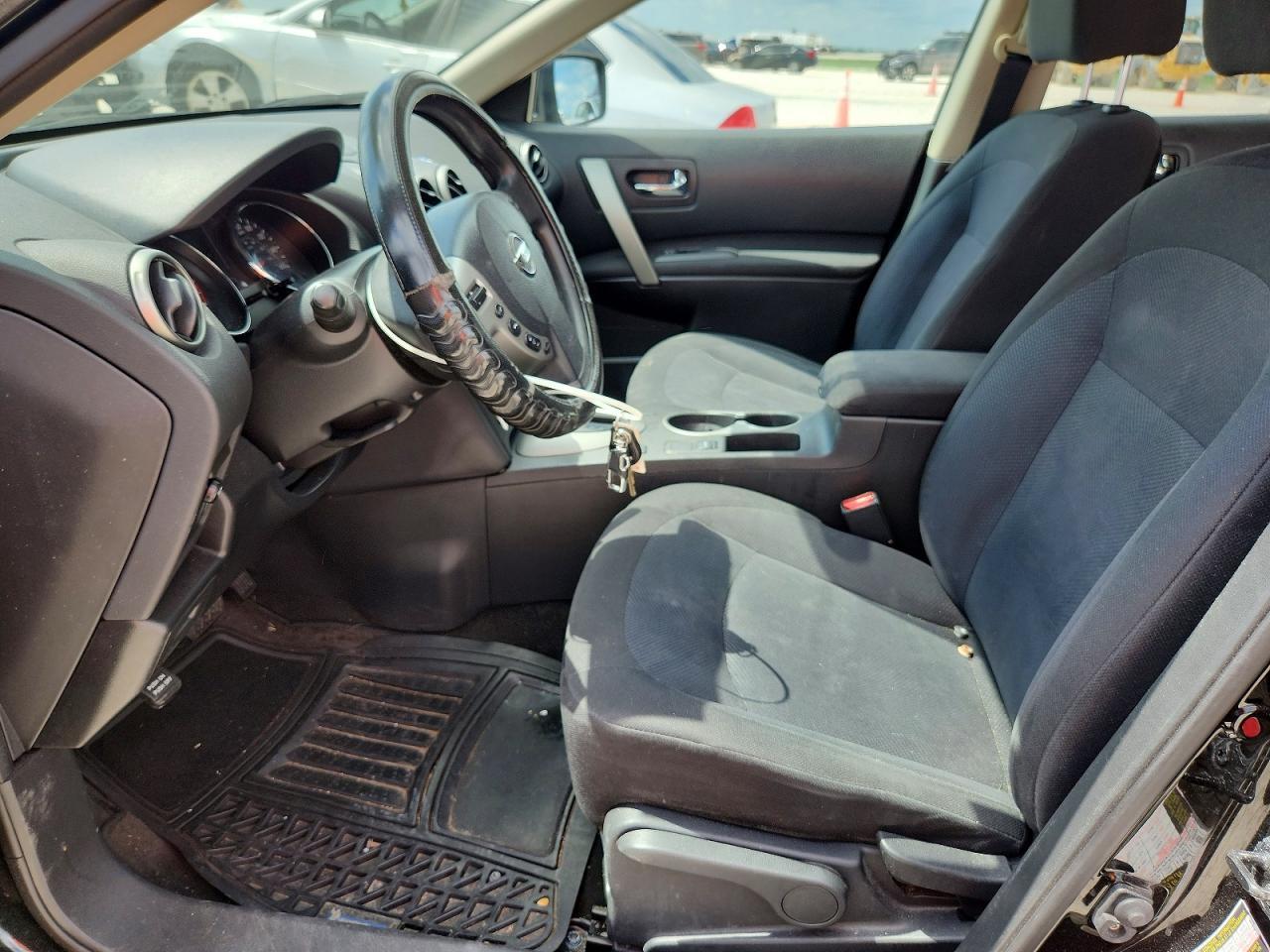 2013 Nissan Rogue S - Image 7