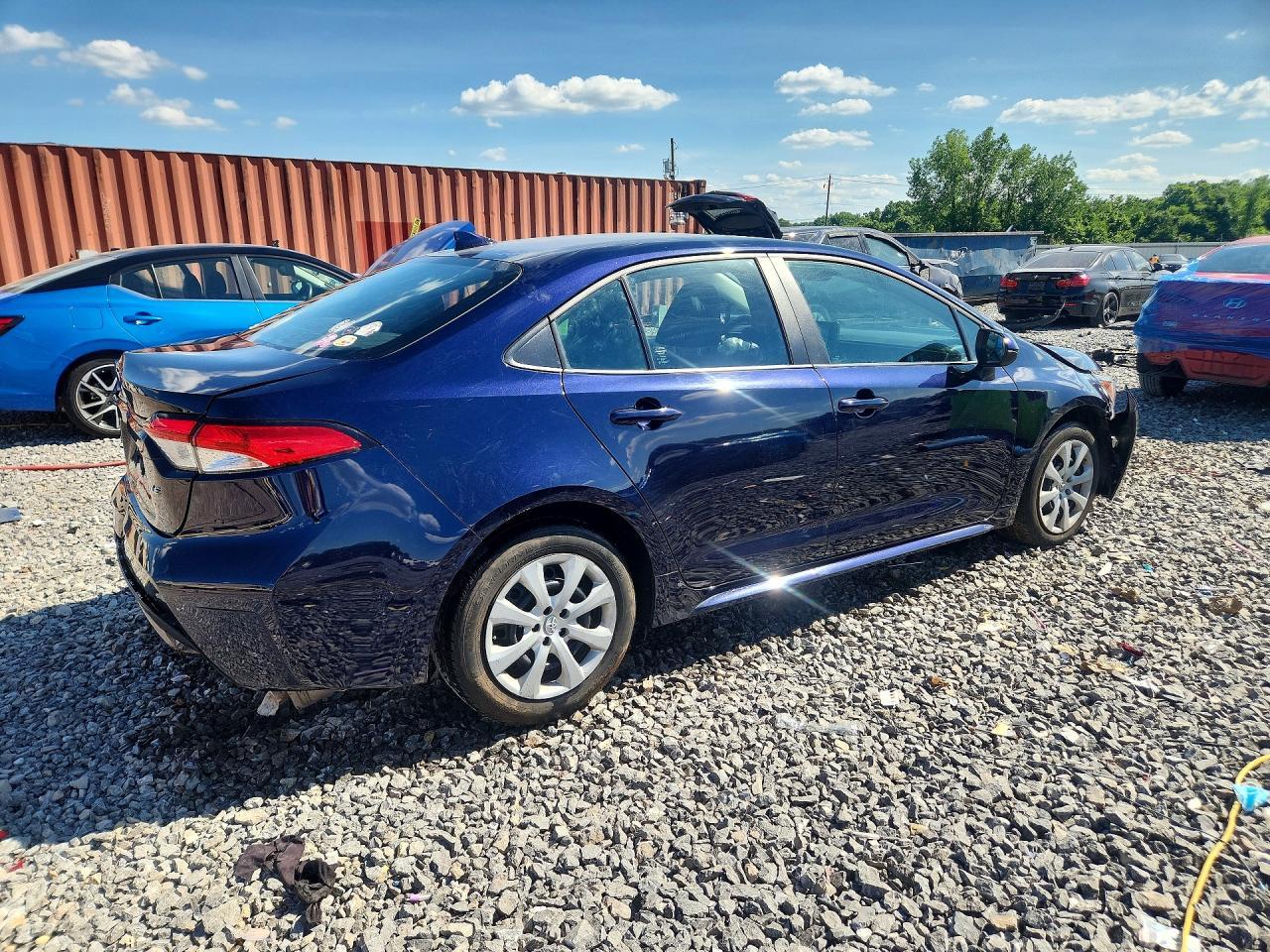 2022 Toyota Corolla Le - Фото 3