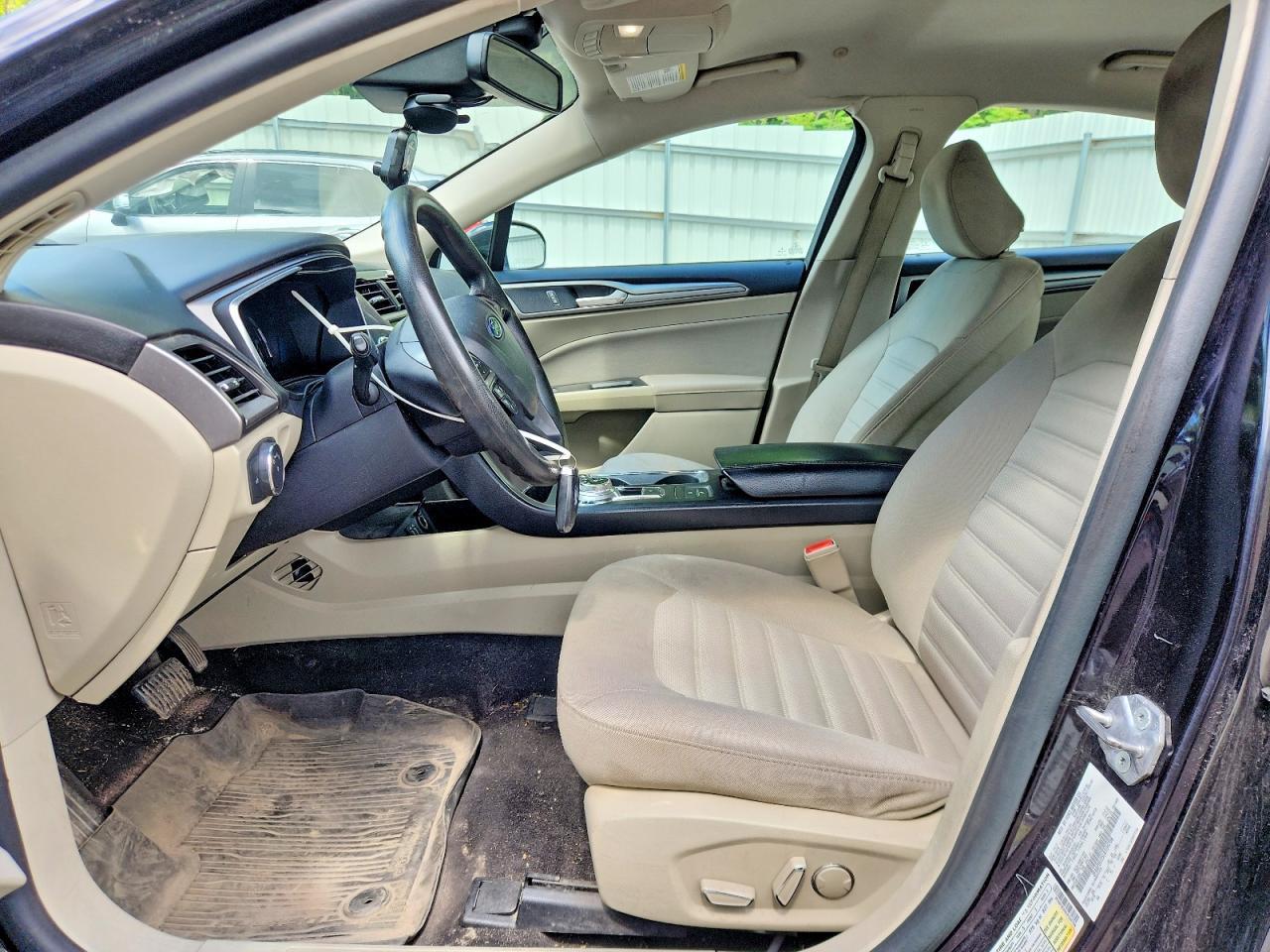 2020 Ford Fusion Se - Image 7