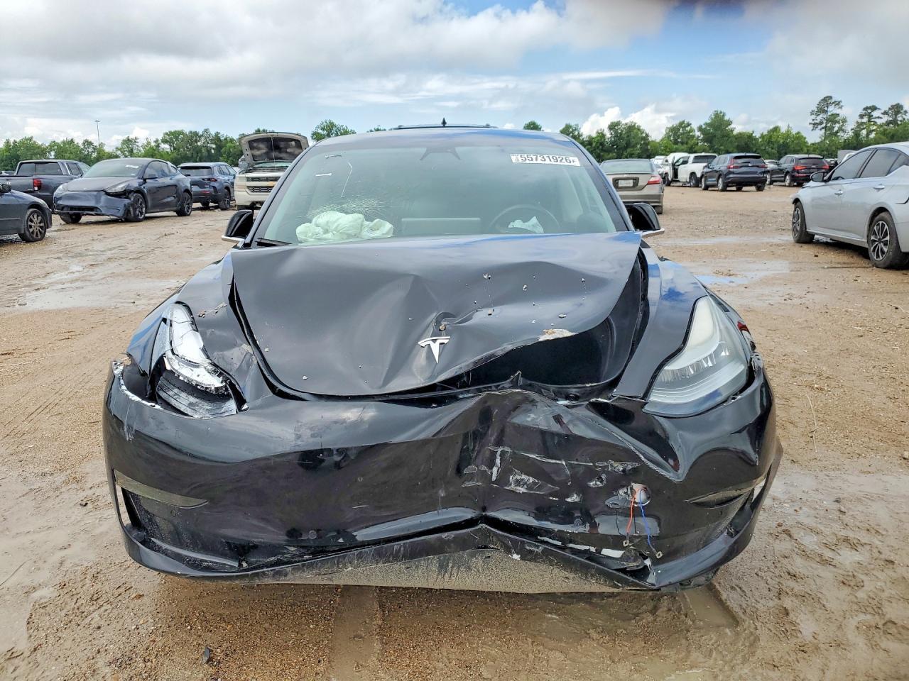 2019 Tesla Model 3 - Фото 5