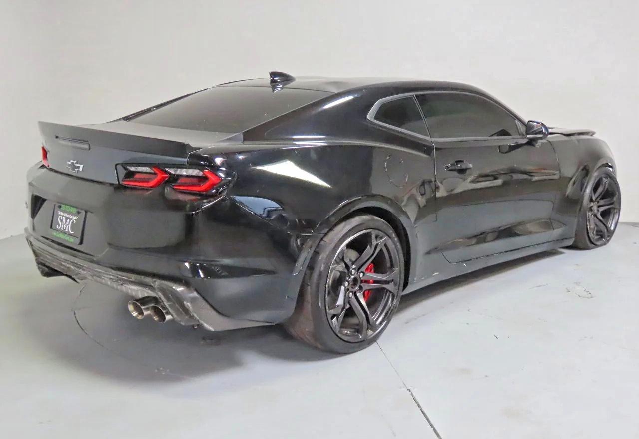 2021 Chevrolet Camaro Lz - Image 3