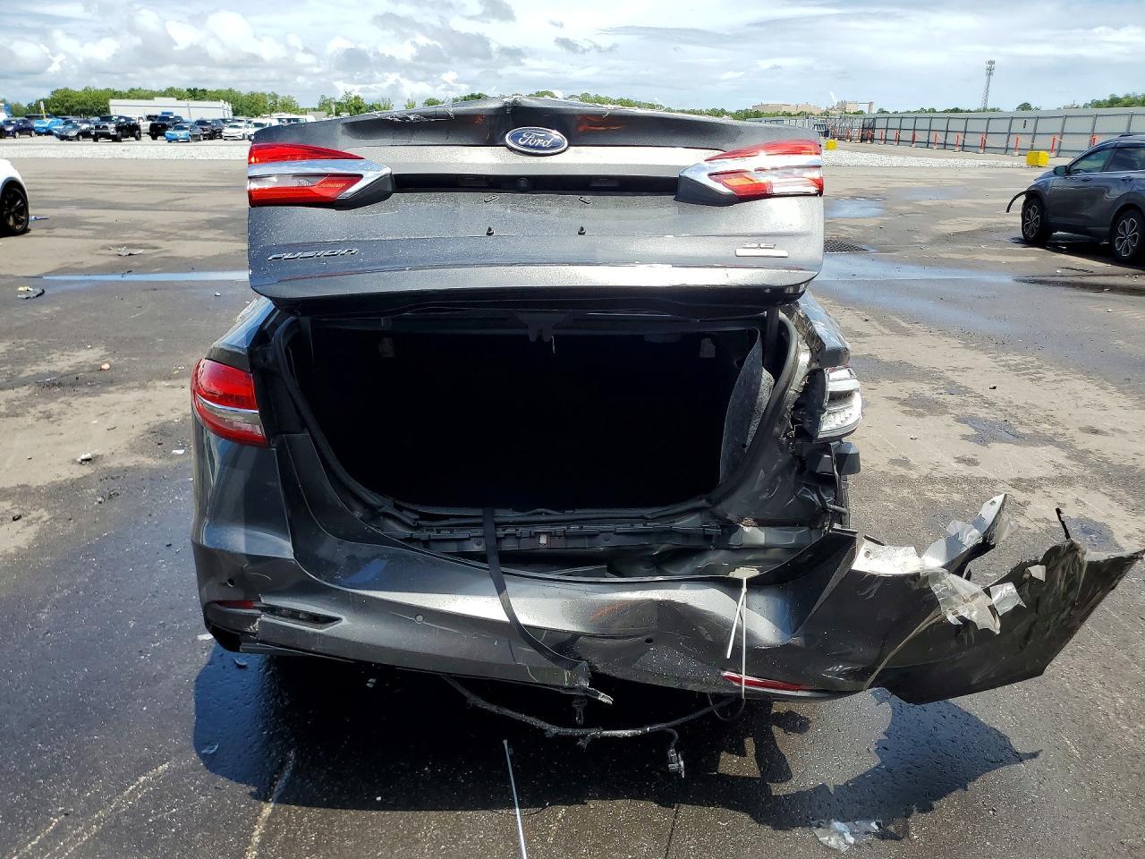 2019 Ford Fusion Se - Image 6