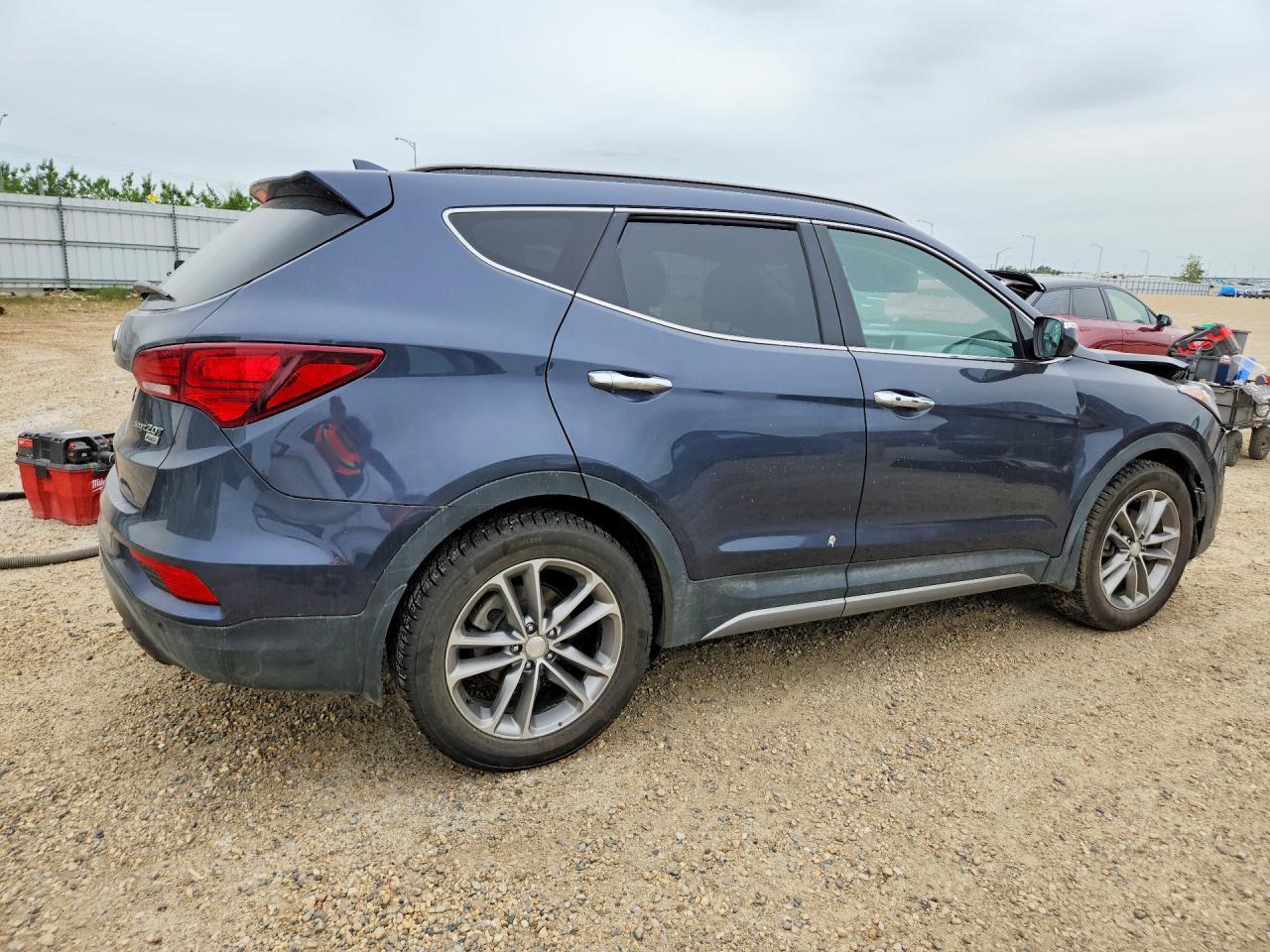 2018 Hyundai Santa Fe Sport 2.0T - Фото 3