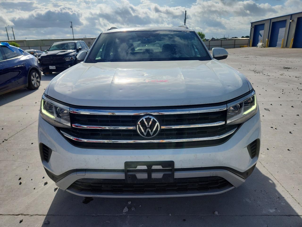 2021 Volkswagen Atlas Cross Sport Se - Фото 5