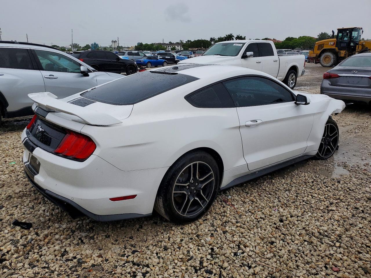 2019 Ford Mustang - Фото 3