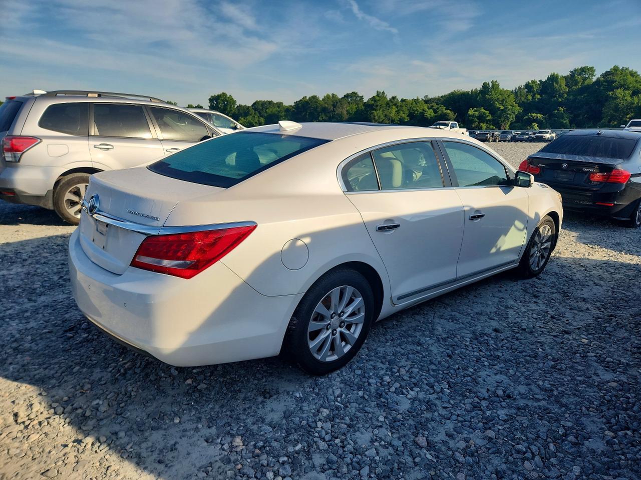 2015 Buick Lacrosse - Фото 3