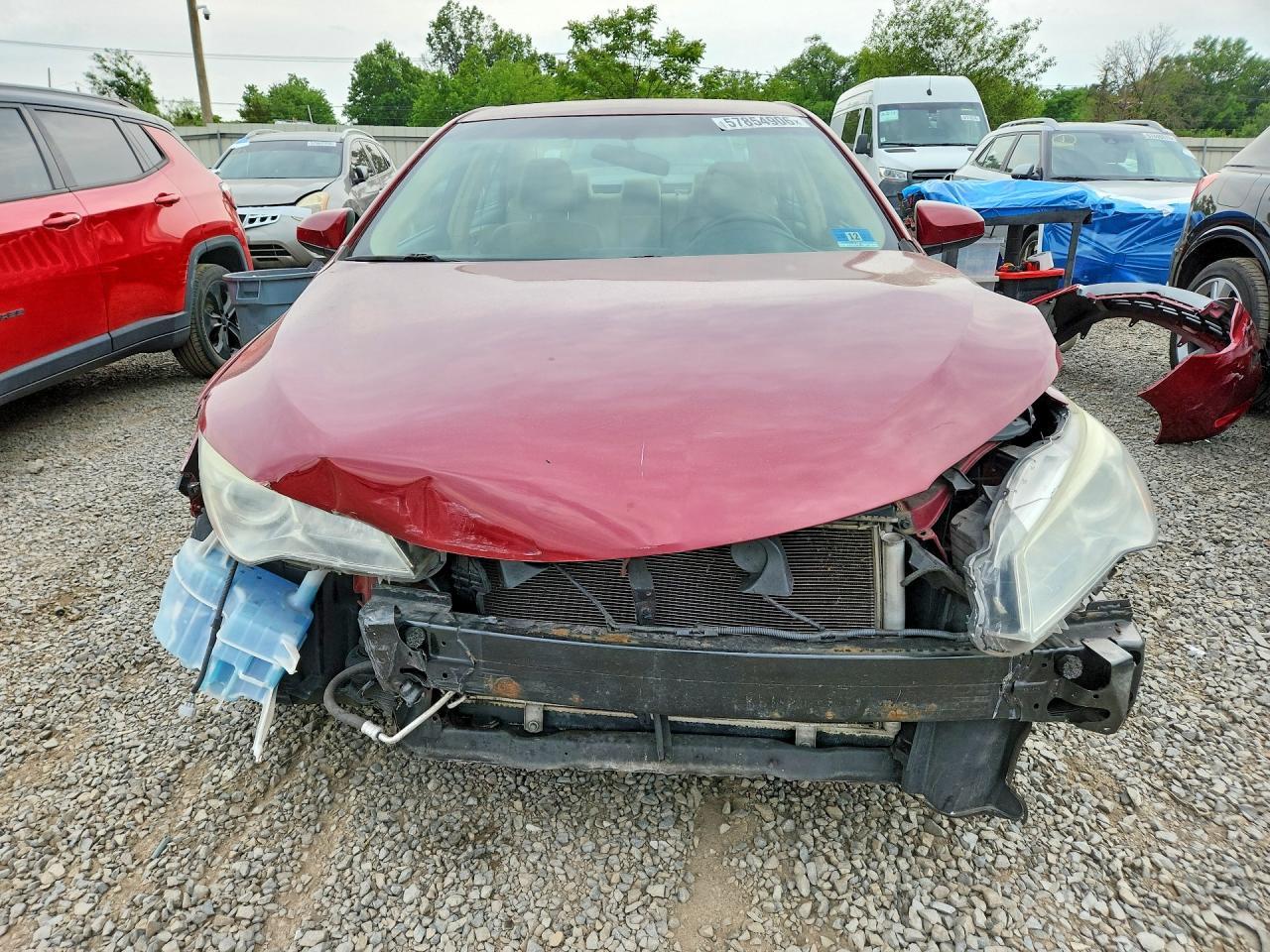 2016 Toyota Camry Le - Image 5