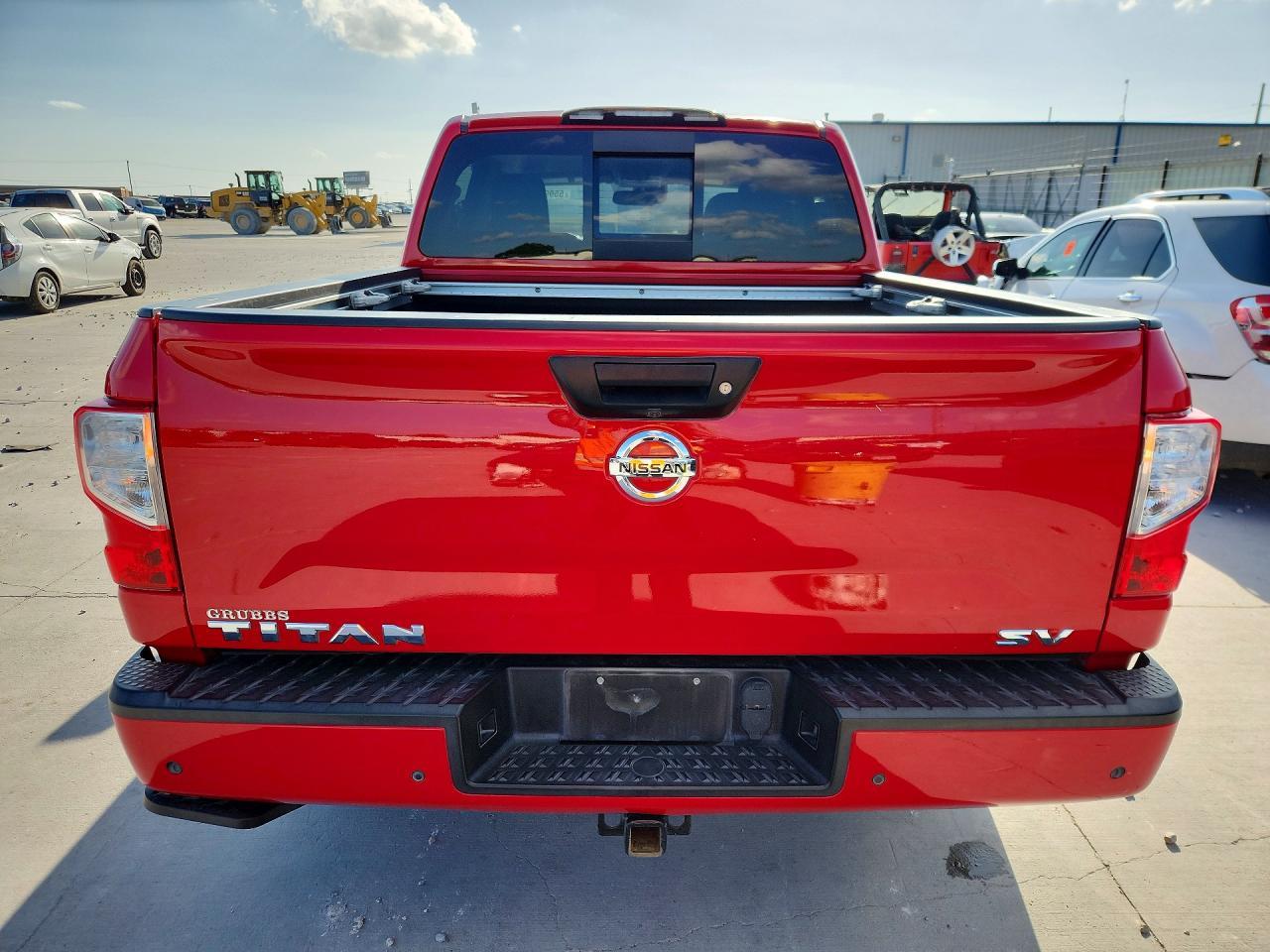 2020 Nissan Titan Sv - Image 6