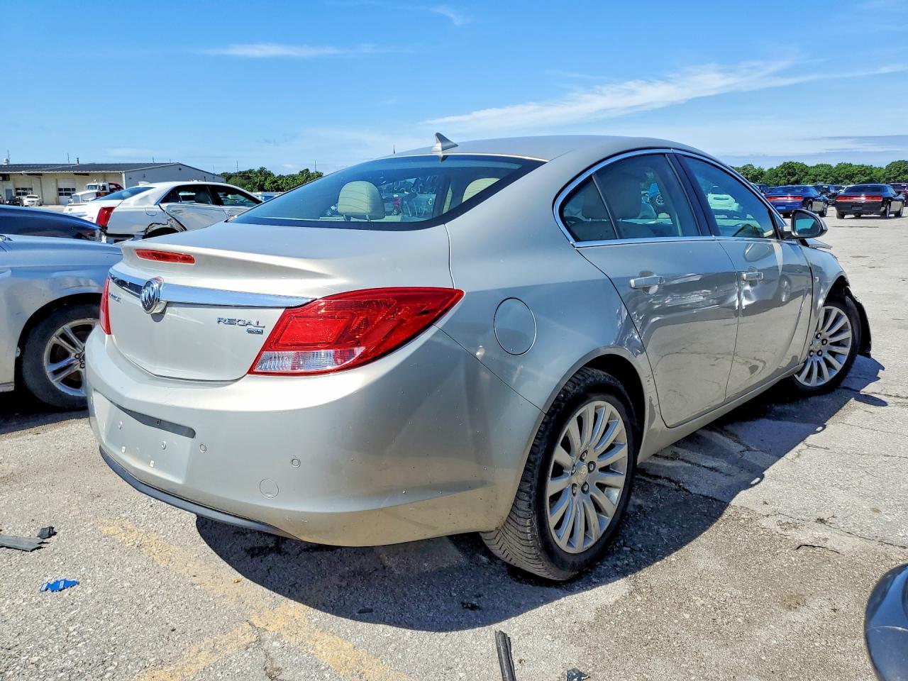 2011 Buick Regal Cxl - Image 3