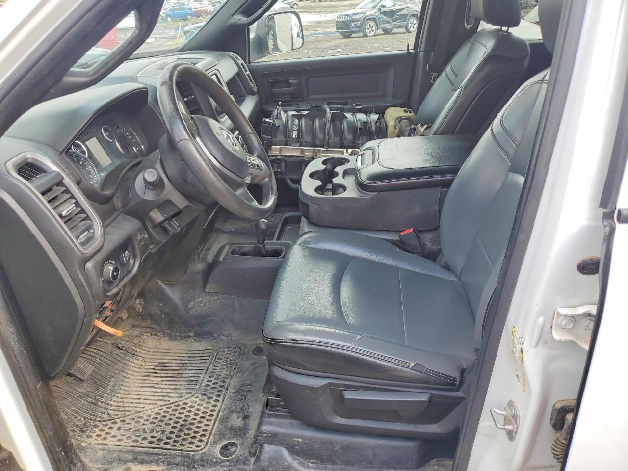 2022 Ram 2500 Tradesman - Фото 7
