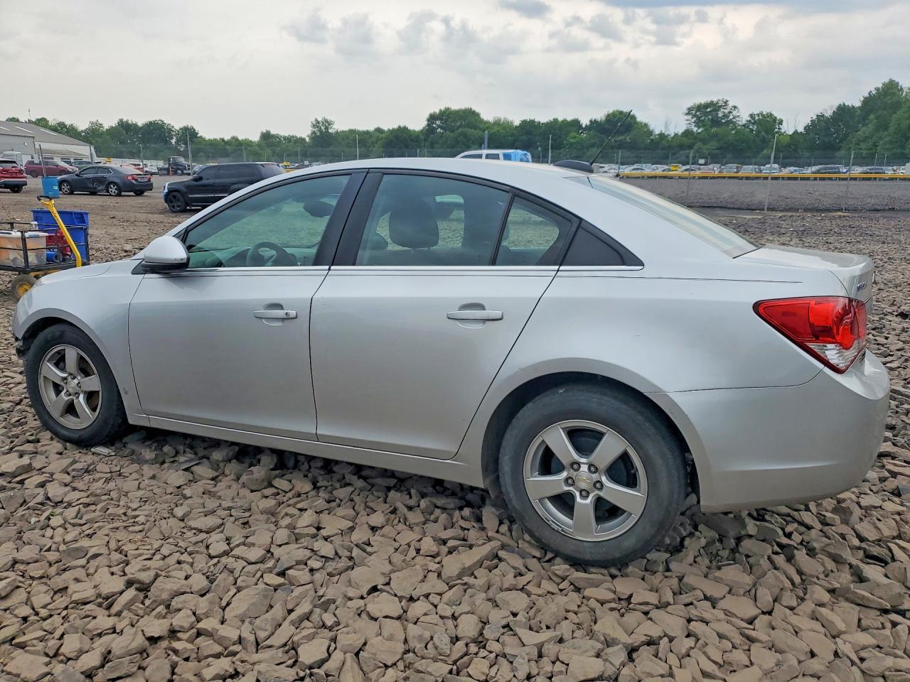 2015 Chevrolet Cruze Lt - Фото 2