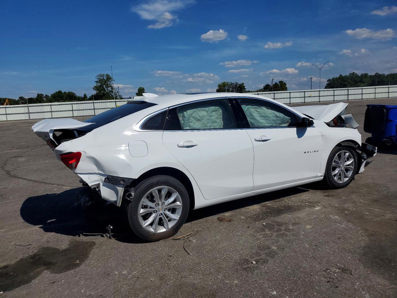 2024 Chevrolet Malibu Lt - Фото 3