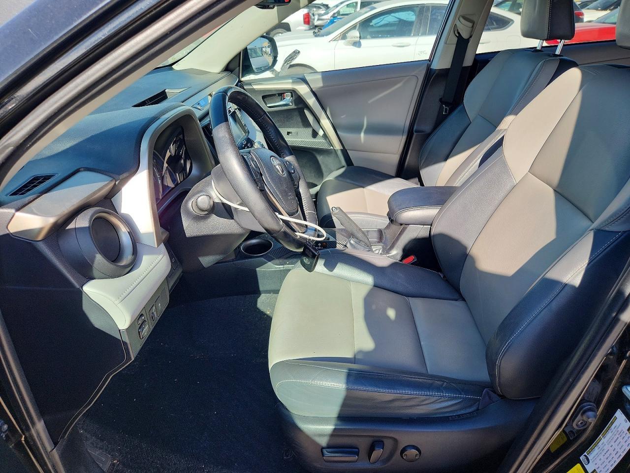 2013 Toyota Rav4 Limited - Image 7