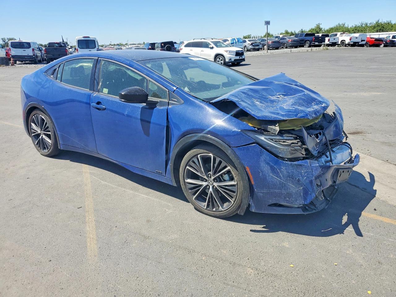 2024 Toyota Prius Xle - Image 4