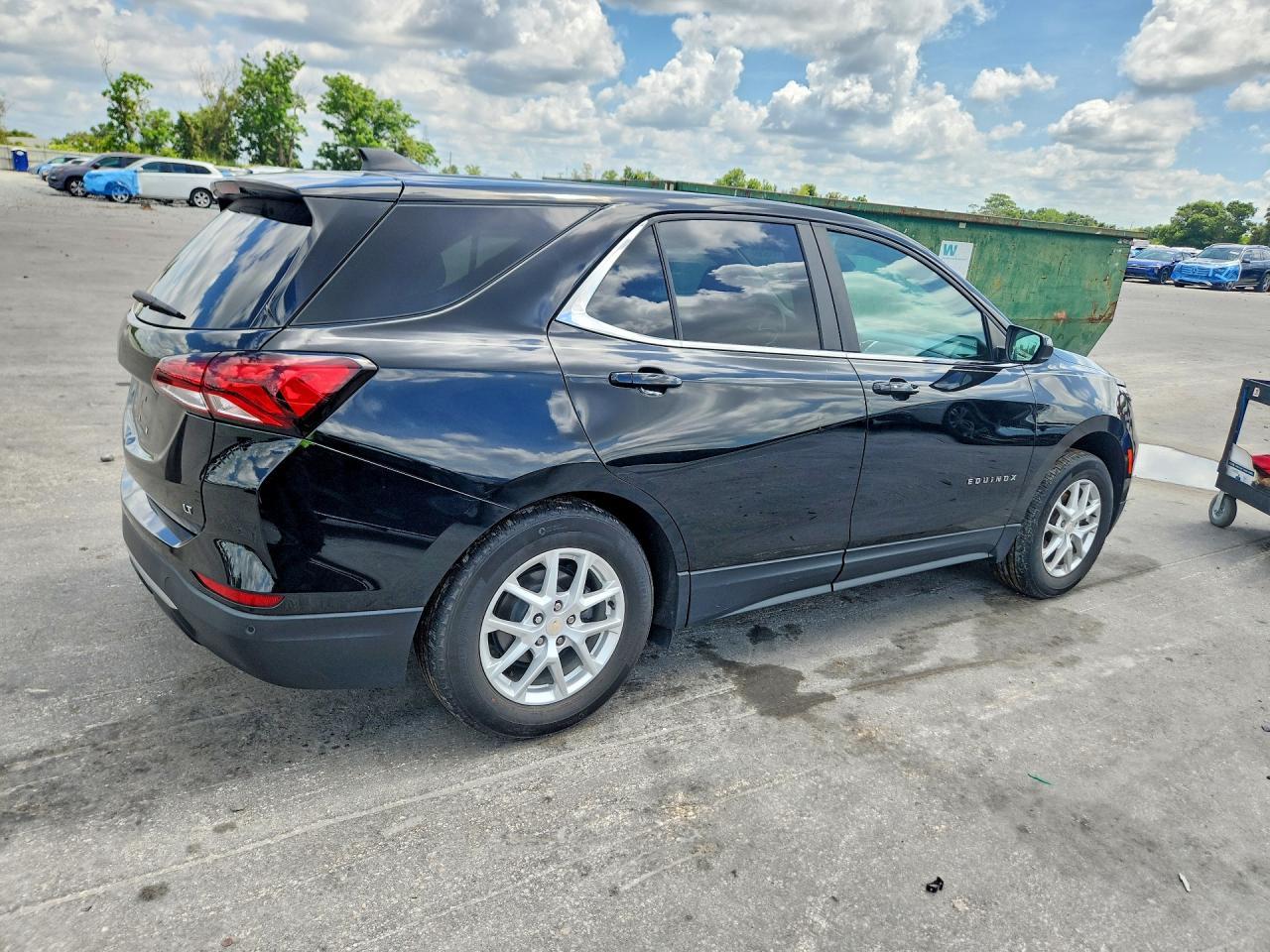 2023 Chevrolet Equinox Lt - Фото 3