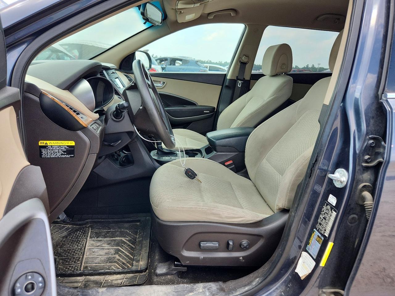 2016 Hyundai Santa Fe Se - Image 7