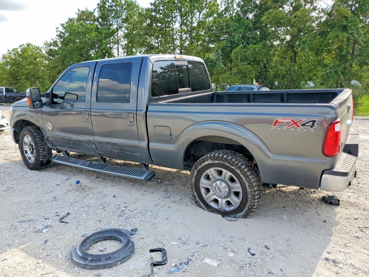 2016 Ford F250 Super Duty - Фото 2