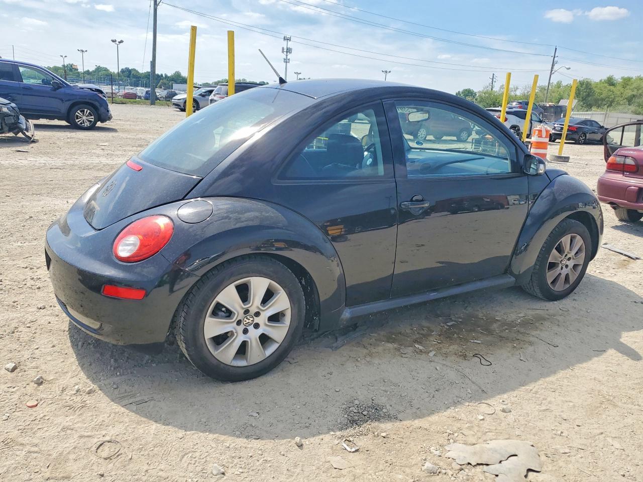 2008 Volkswagen Beetle - Фото 3