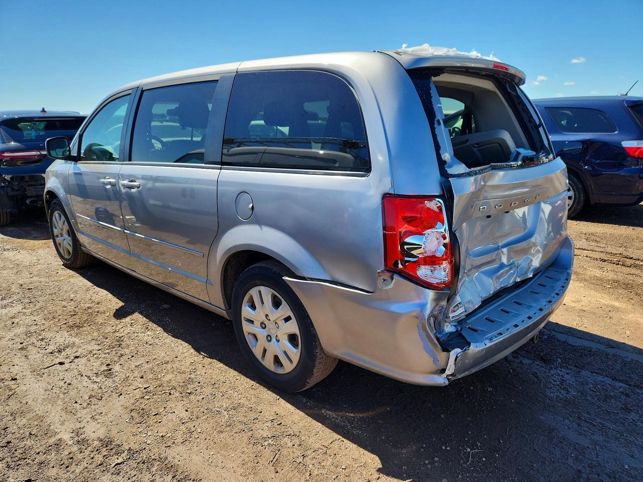 2016 Dodge Grand Caravan Se - Фото 2