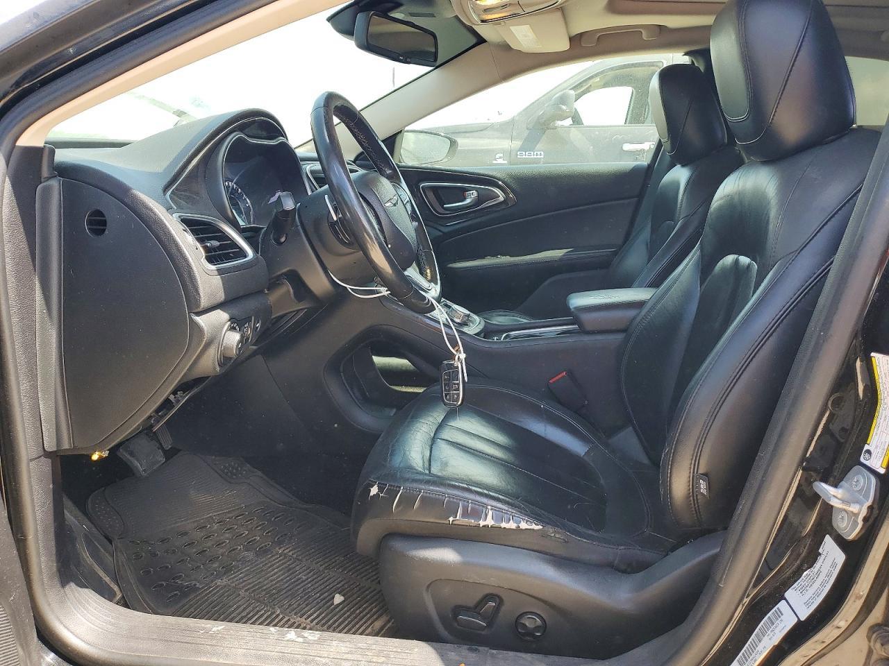 2016 Chrysler 200 C - Фото 7
