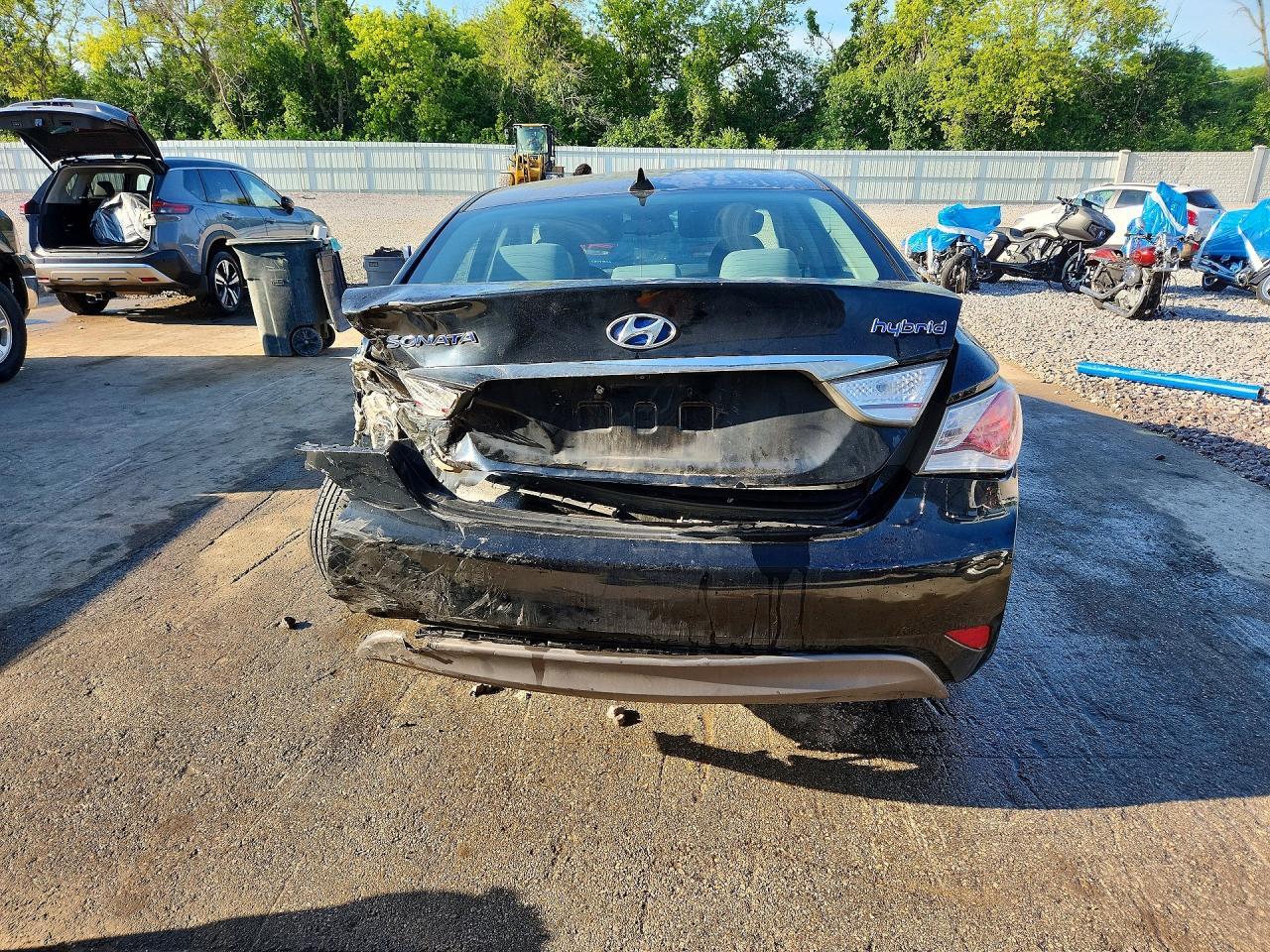 2015 Hyundai Sonata Hybrid Base - Фото 6