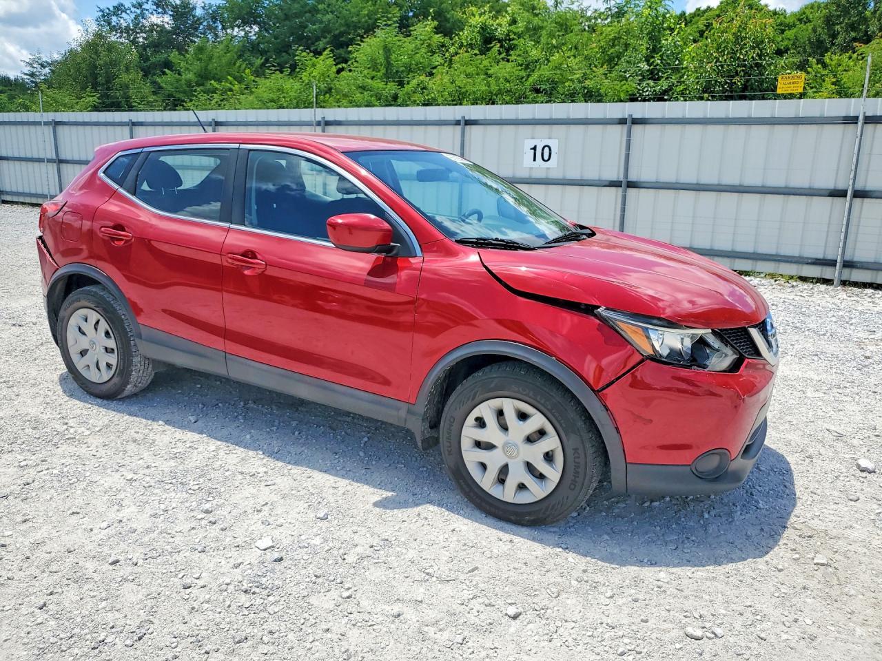 2018 Nissan Rogue Sport S - Фото 4
