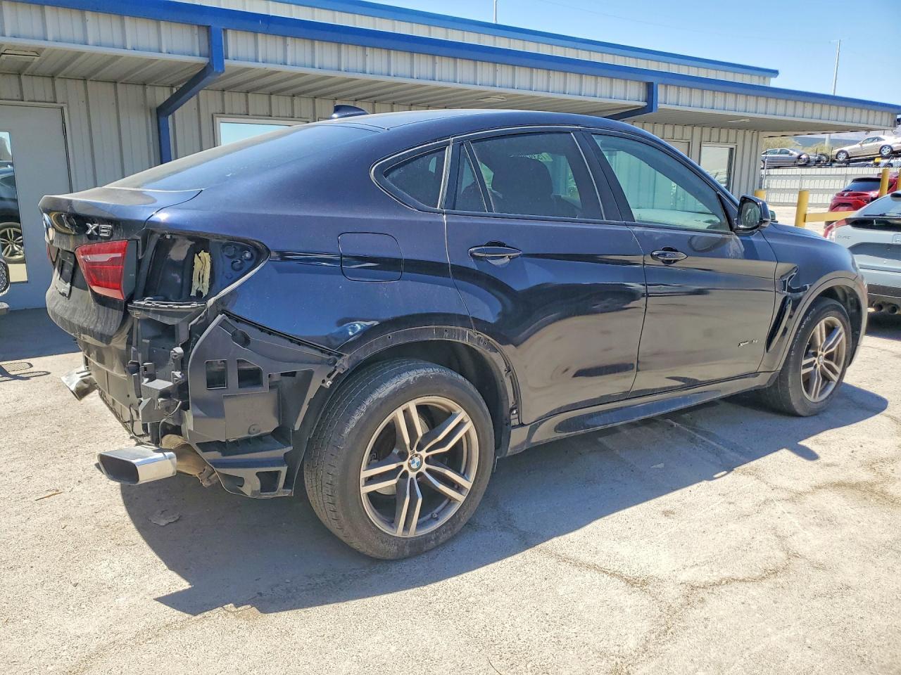 2016 BMW X6 xDrive35I - Фото 3