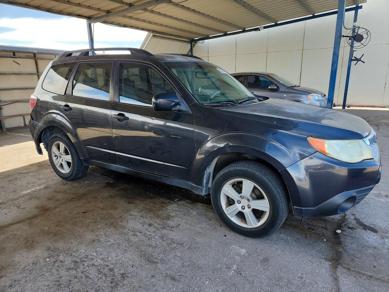 2011 Subaru Forester 2.5X - Фото 4