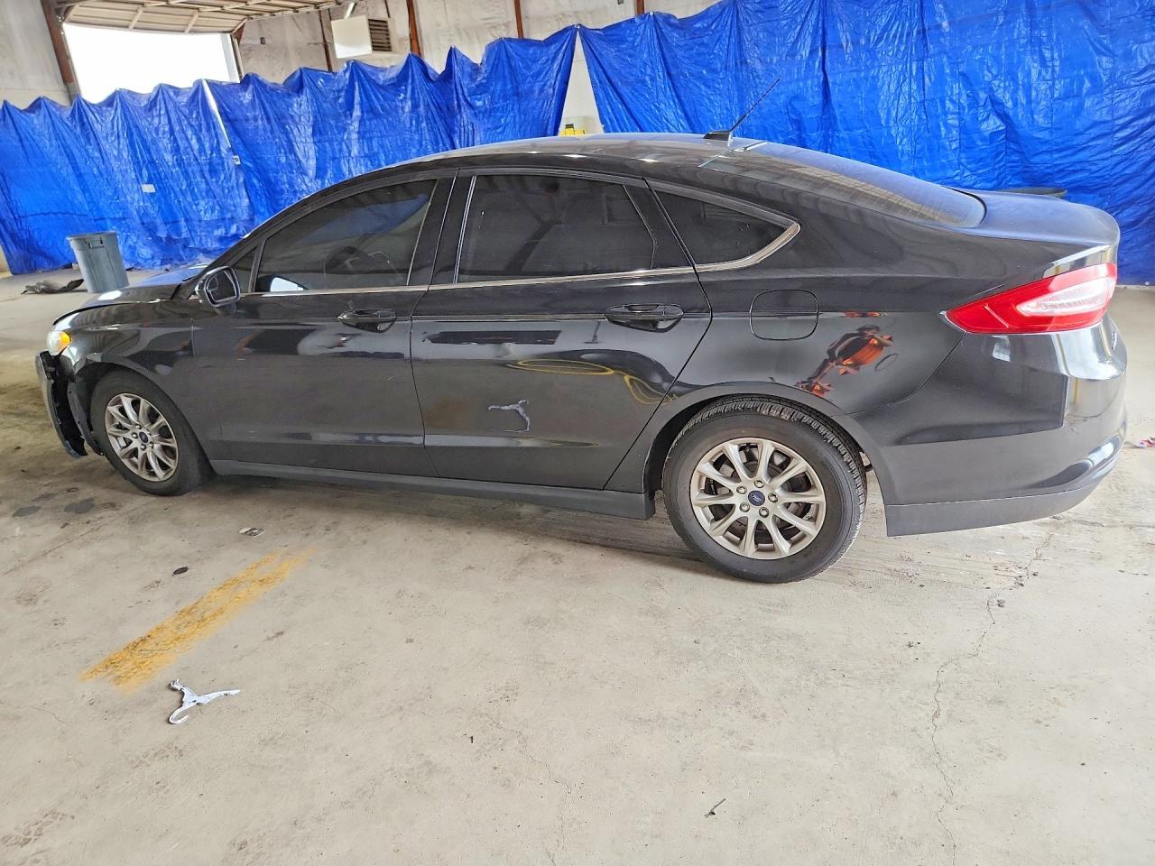 2015 Ford Fusion S - Image 2