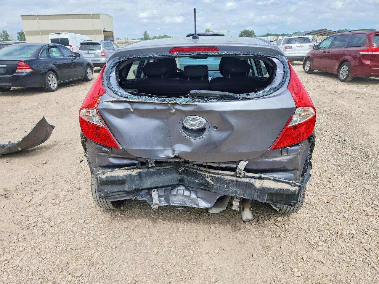 2015 Hyundai Accent Gs - Фото 6