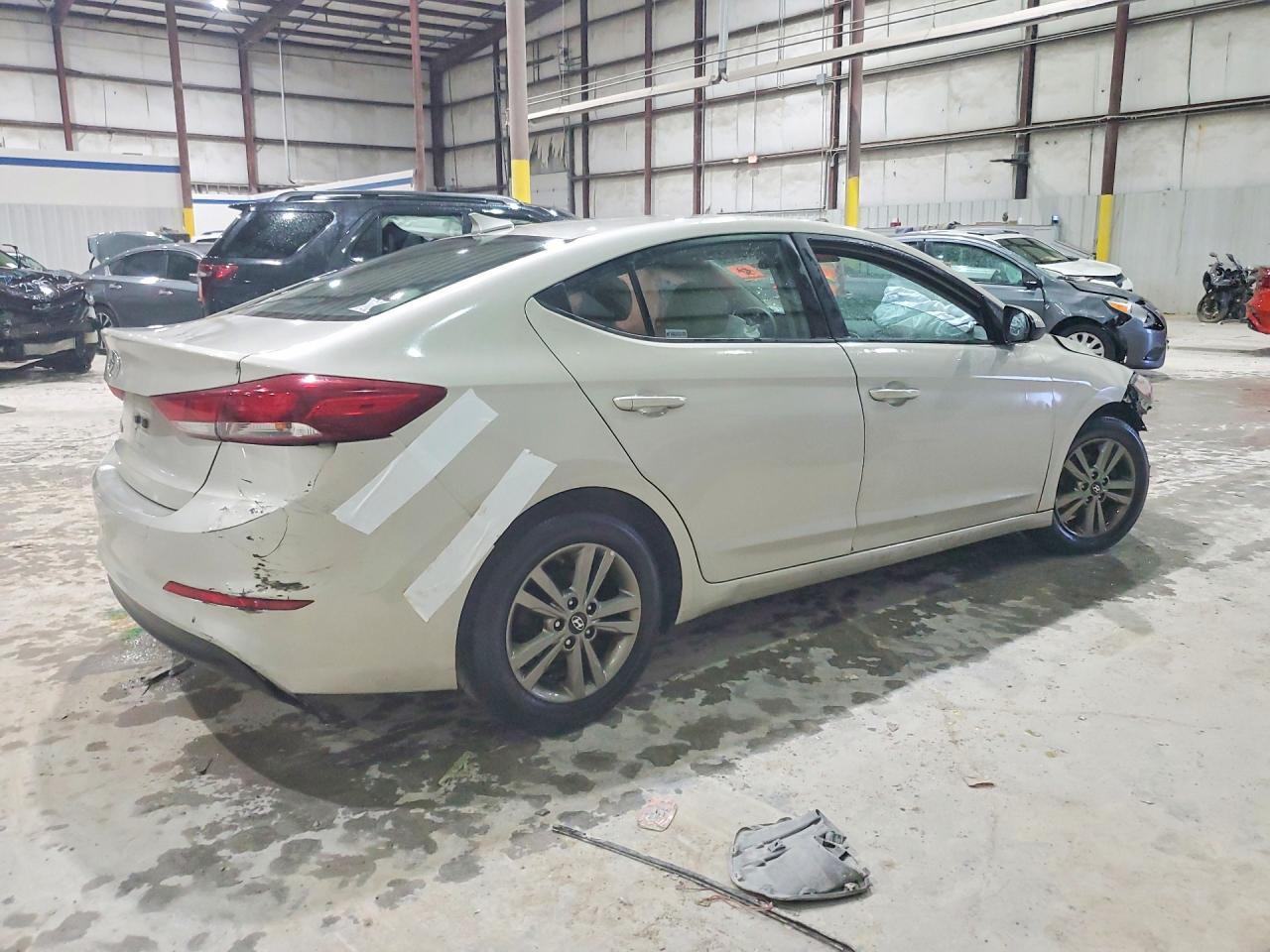 2018 Hyundai Elantra Sel - Фото 3