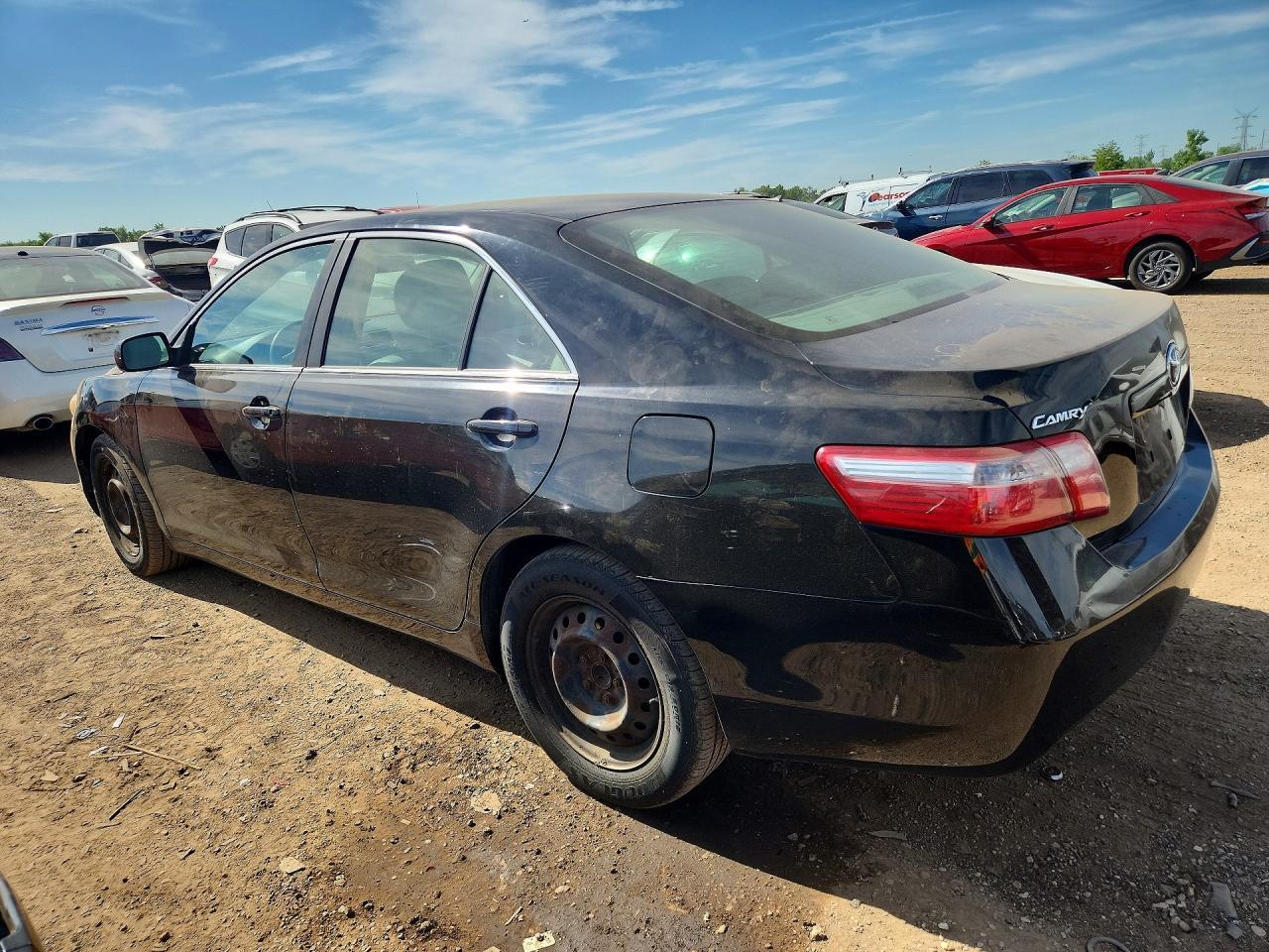 2007 Toyota Camry Le - Image 2