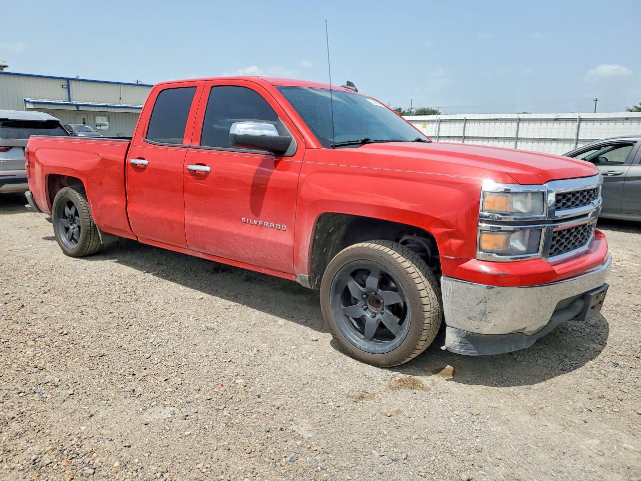 2015 Chevrolet Silverado C1500 - Image 4