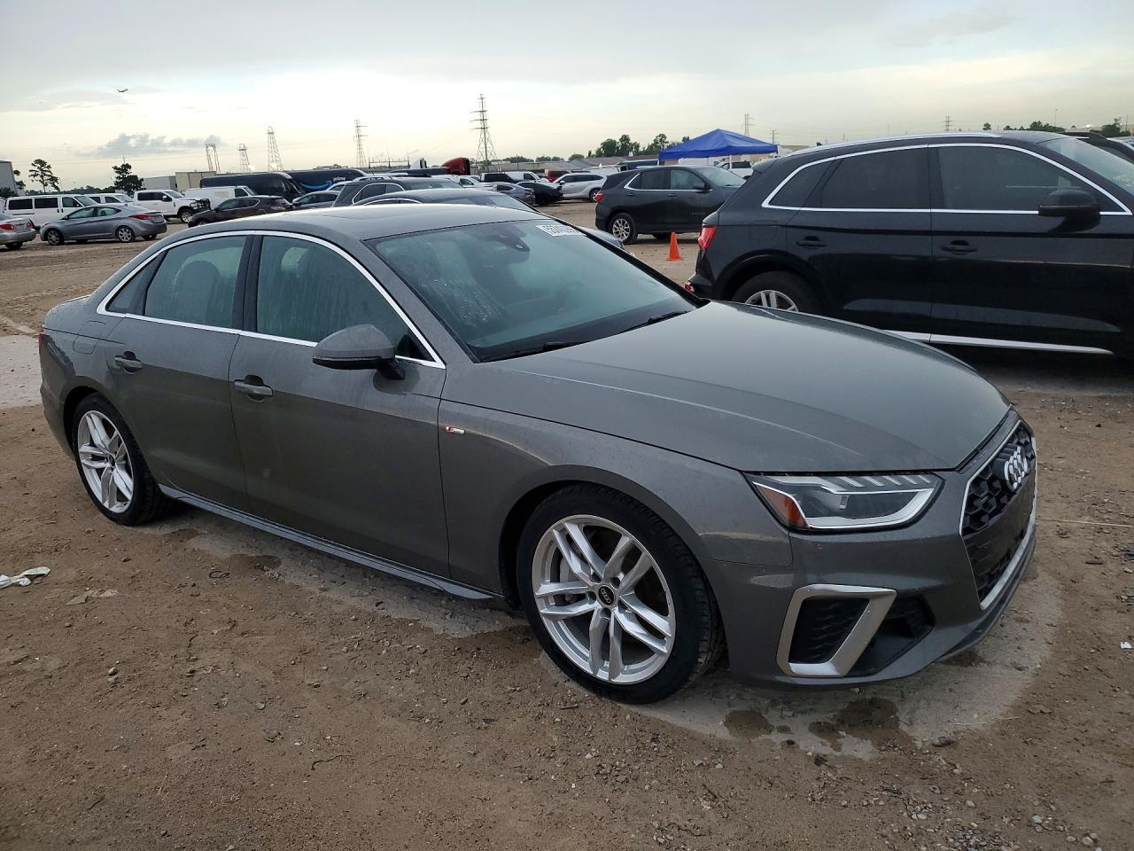 2023 Audi A4 Premium Plus 45 - Image 4