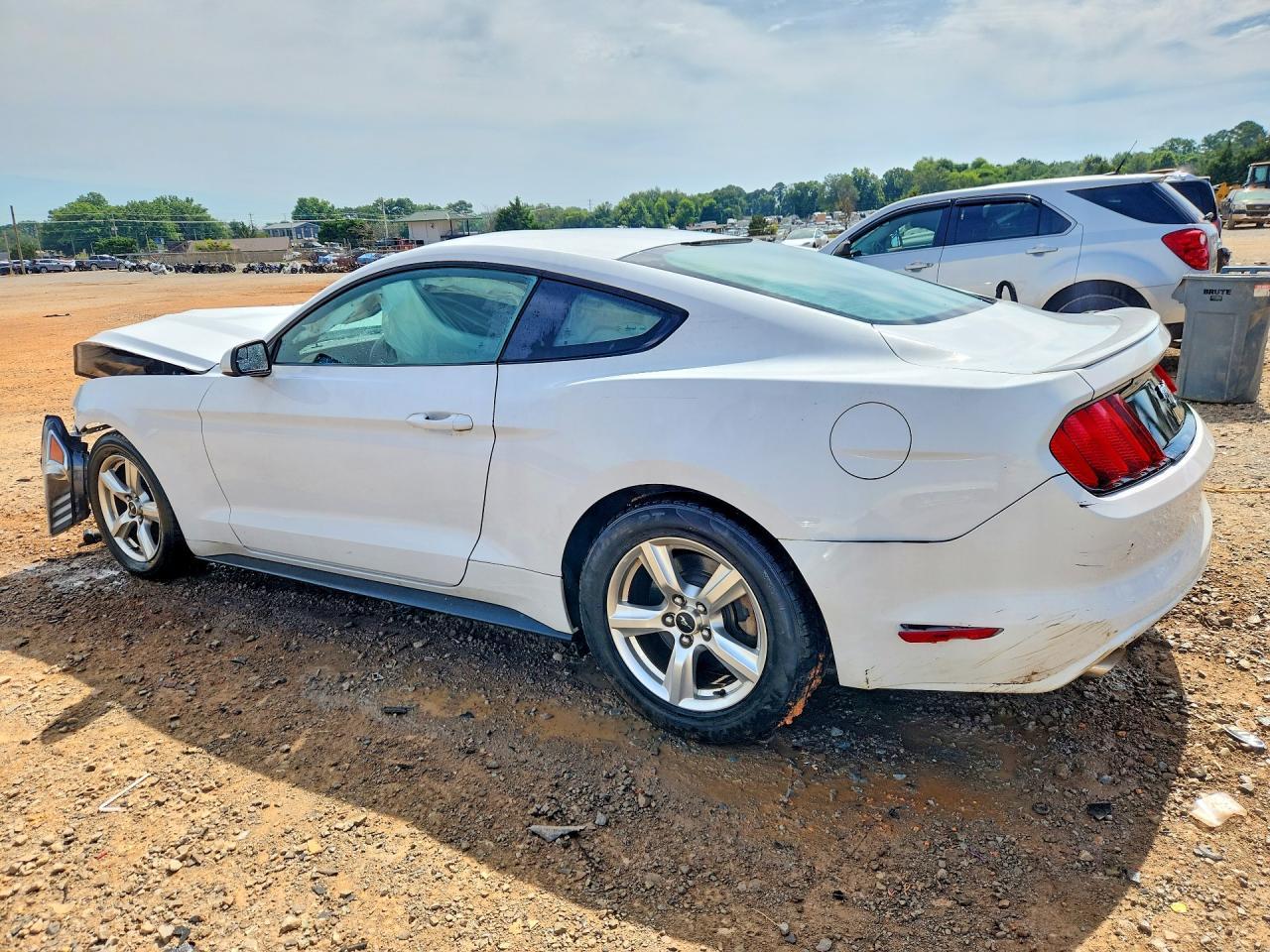 2015 Ford Mustang - Image 2