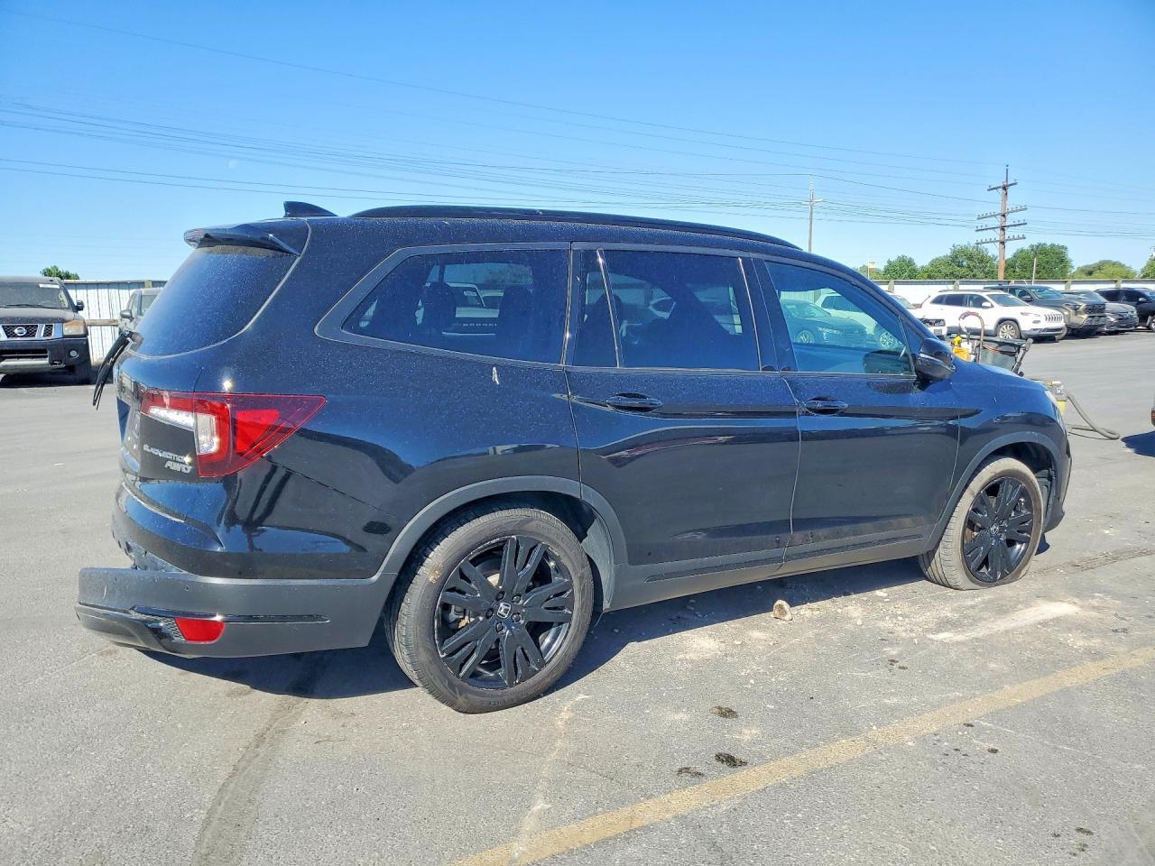 2022 Honda Pilot Black - Фото 3