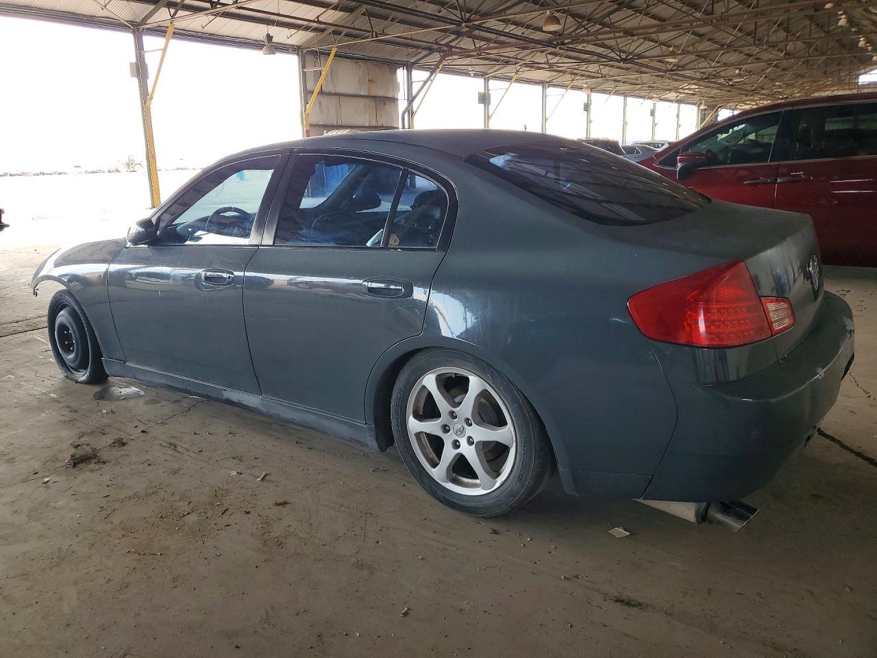 2003 Infiniti G35 Base - Image 2