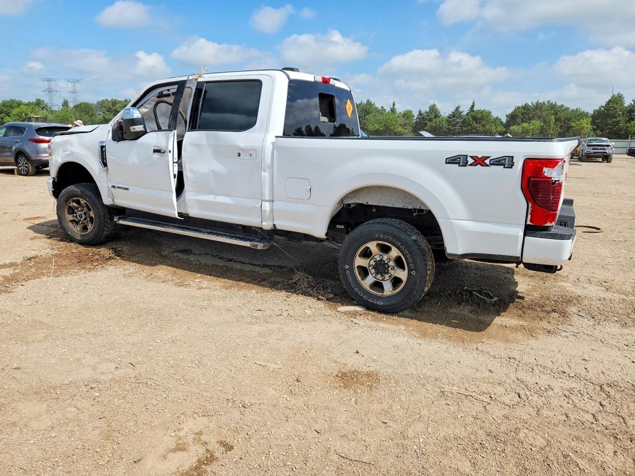 2021 Ford F250 Super Duty - Фото 2