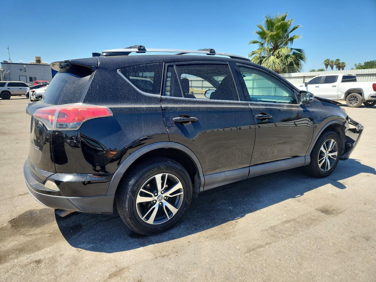 2016 Toyota Rav4 Xle - Фото 3