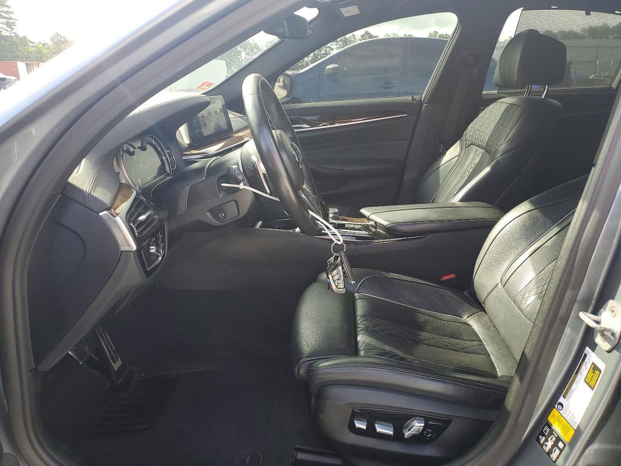 2018 BMW 5 Series - Image 7
