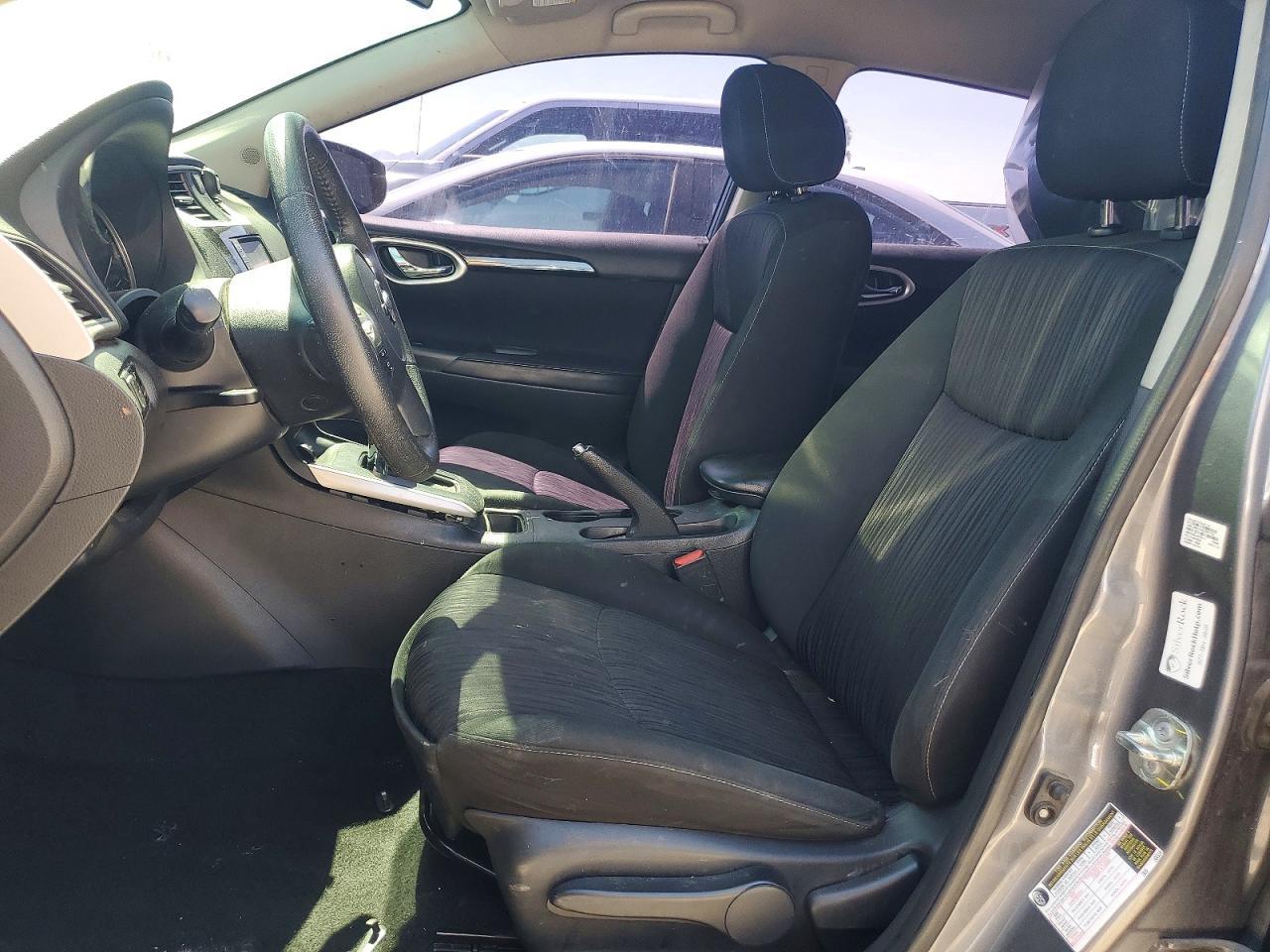 2019 Nissan Sentra S - Фото 7