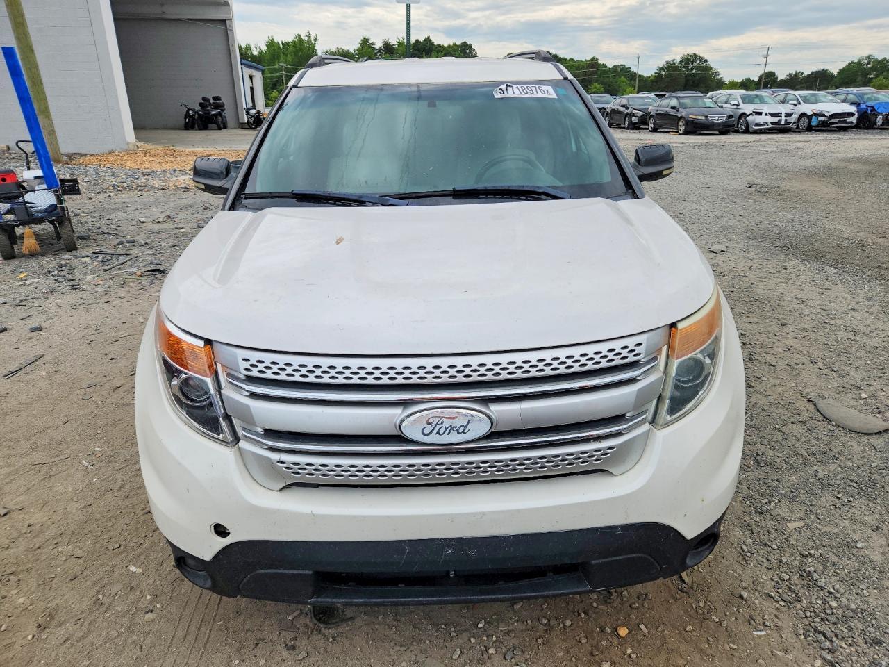 2011 Ford Explorer Xlt - Фото 5