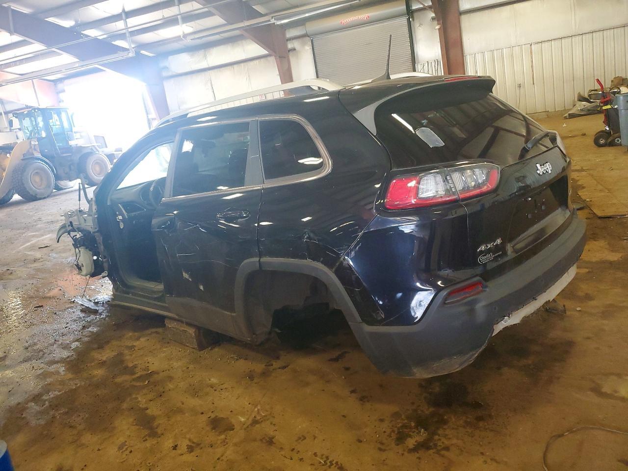 2019 Jeep Cherokee Latitude Plus - Фото 2